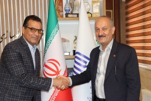 نشست مدیرکل بهزیستی و سرپرست نوسازی مدارس استان مرکزی