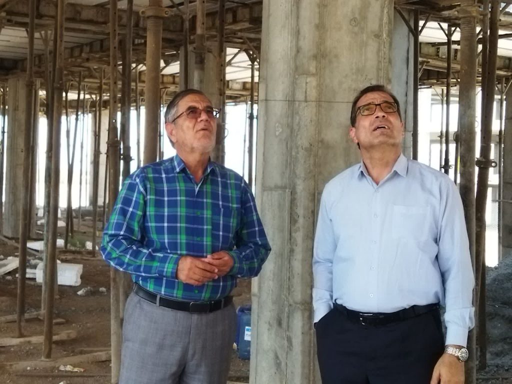 حضور نماینده مجلس در بازدید از مدارس در حال ساخت