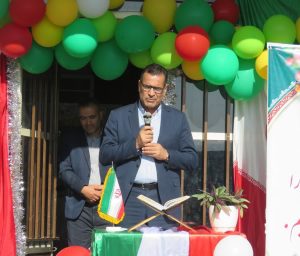 مراسم تجلیل از خیر مدرسه‌ساز اراک با حضور مسئولان استان مرکزی